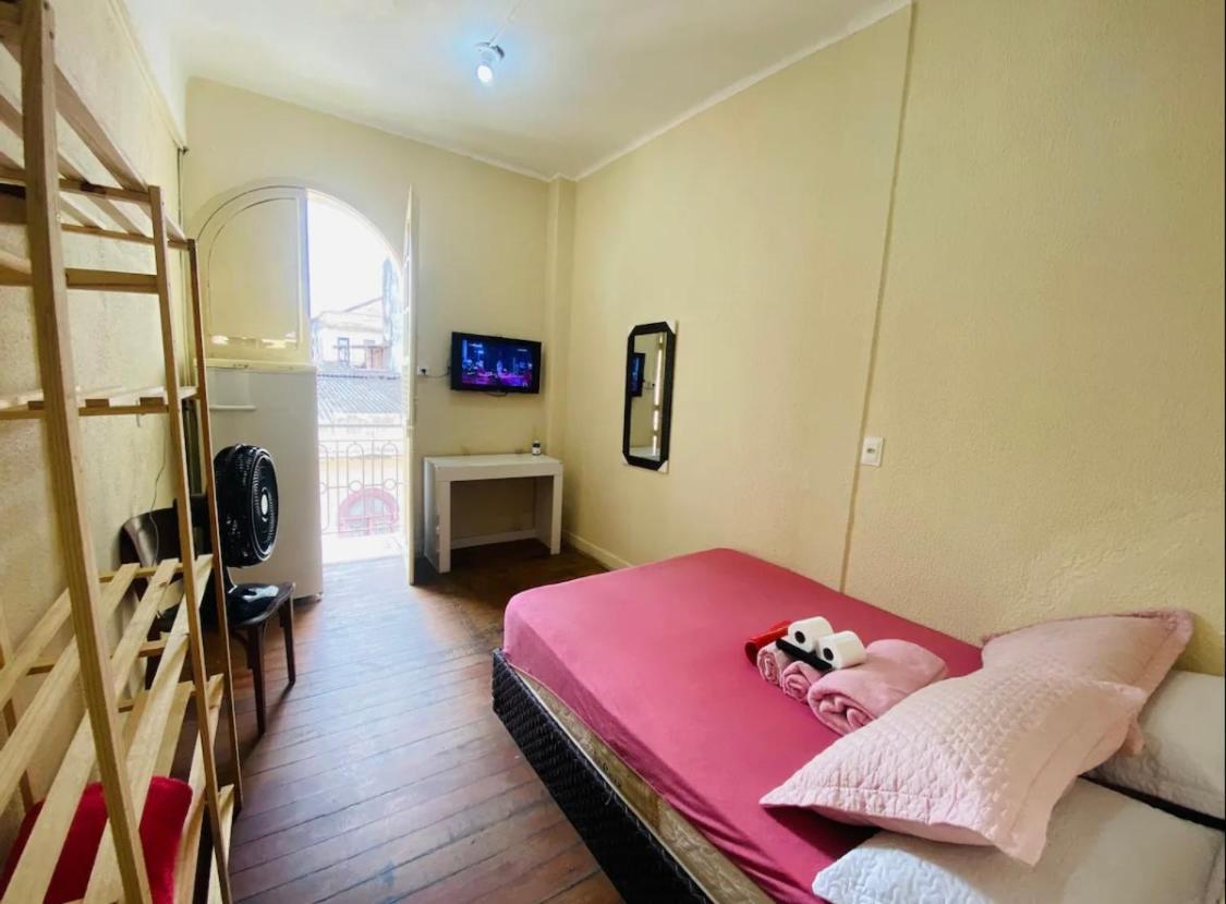 Suites Republica Do Libano - Rio de Janeiro — Photos 1